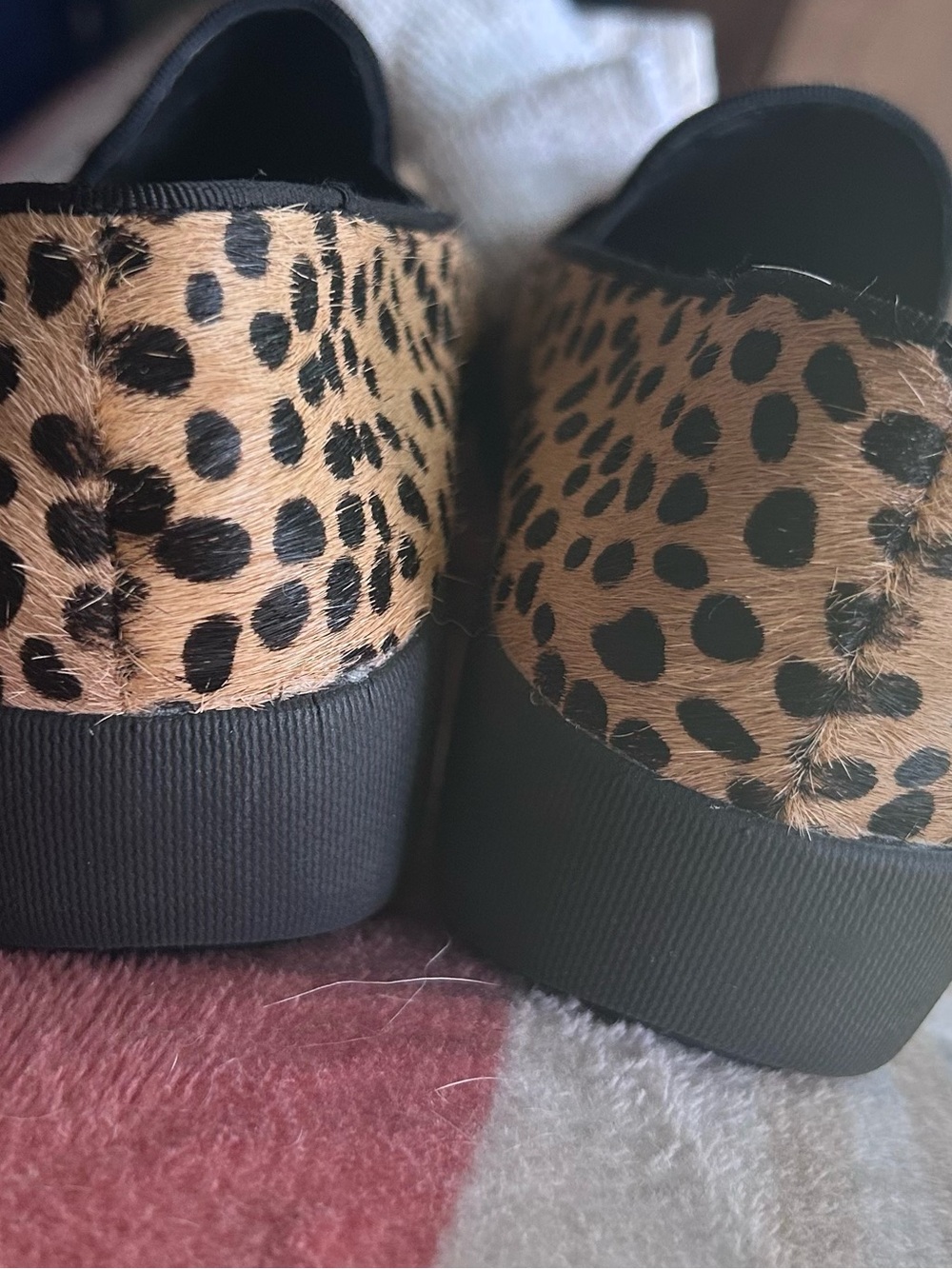 Fitflop Women's Leopard Print Slip-On Loafers in Tan and Black - Picture 5 of 6